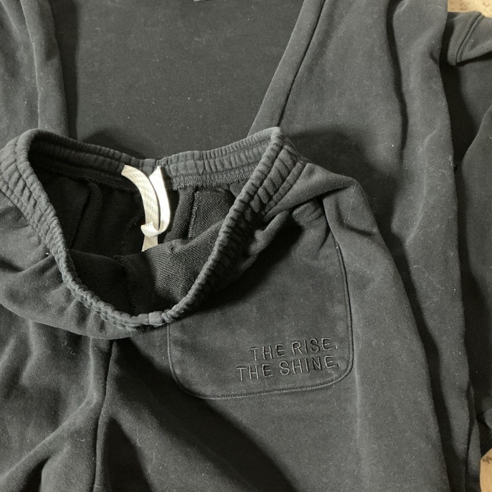 Vuori Sedona Cropped Hoodie Joggers Matching Set XS XXS VW4202 Loungewear 2 Set - Picture 3 of 8